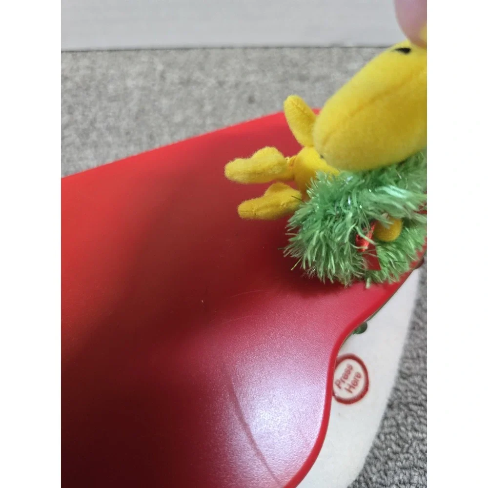 Hallmark Peanuts Swingin' With Snoopy Woodstock 3 Tunes Animated Plush READ